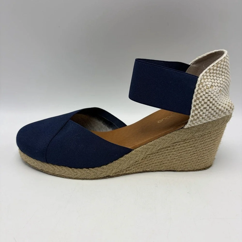 Andre Assous msrp $159